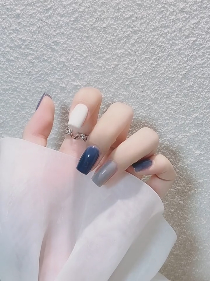 美甲#高级灰跳色