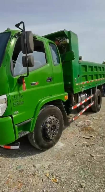 蓝牌自卸车渣土车翻斗车18年3月的苏州户可直接过户