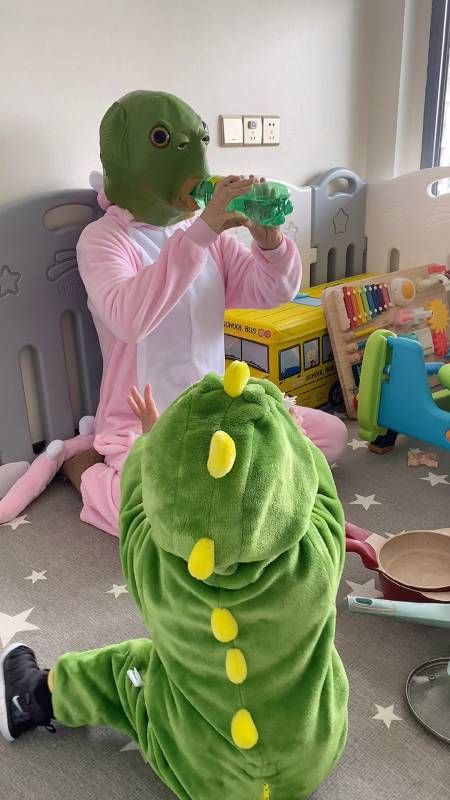 沙雕青年欢乐多#浙江最蠢的小姨,没有之一!绿头怪喝水