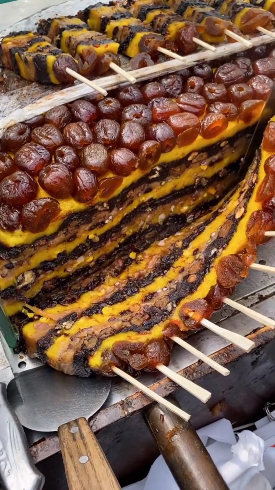 开封清明上河园里边卖的切糕,好看又好吃