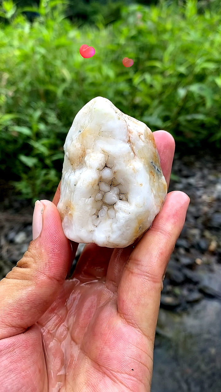 漂亮的石头#河里捡漂亮的小石头.