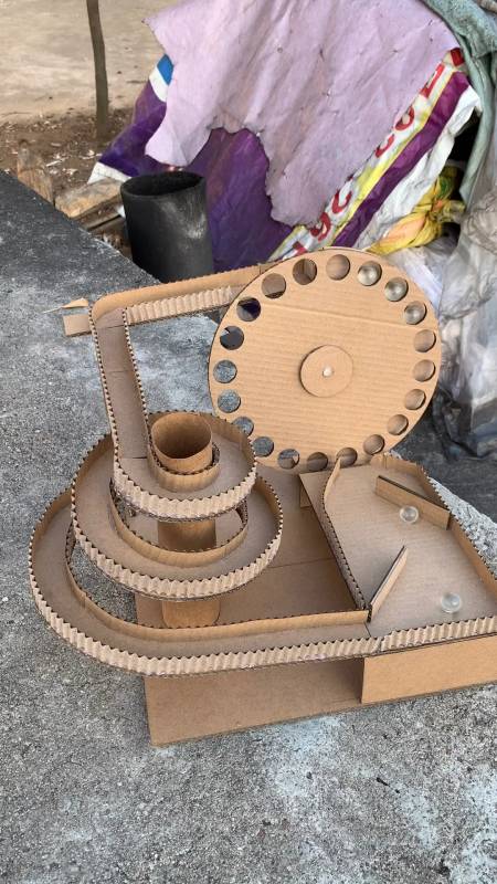 自制做了这个弹珠机,孩子再也不玩手机了-度小视