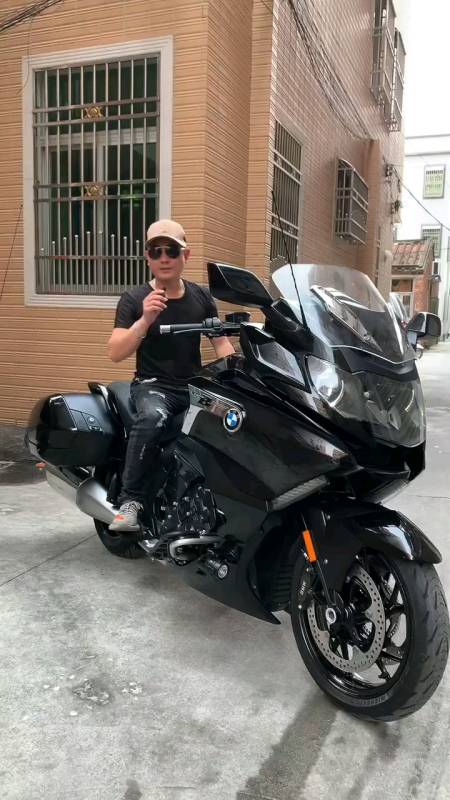 2018年宝马k1600b六缸1600排量倒档弯道abs刹车