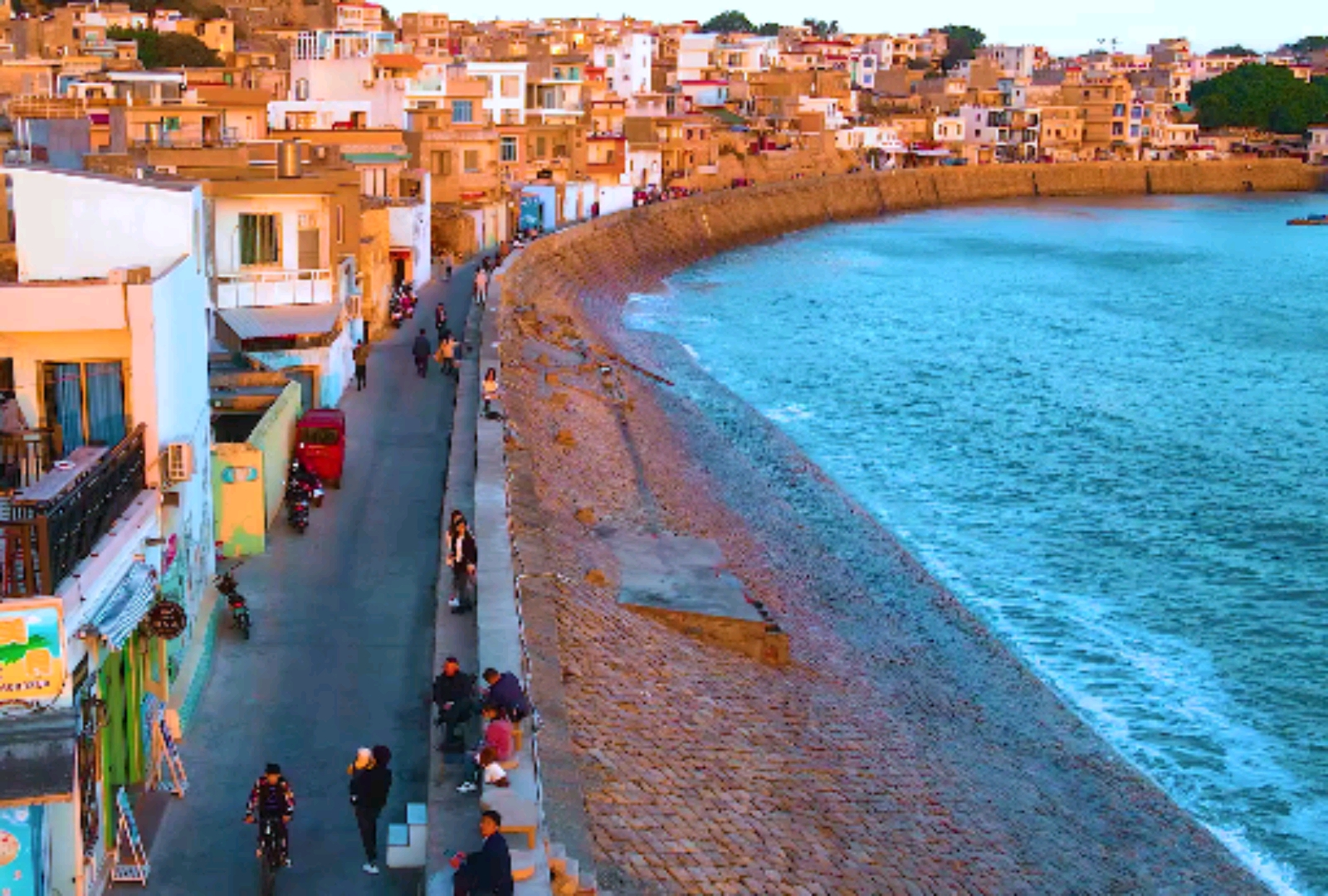 我的私藏景点#《左耳》电影拍摄地,家门口有海,东山岛南门湾,骑上小