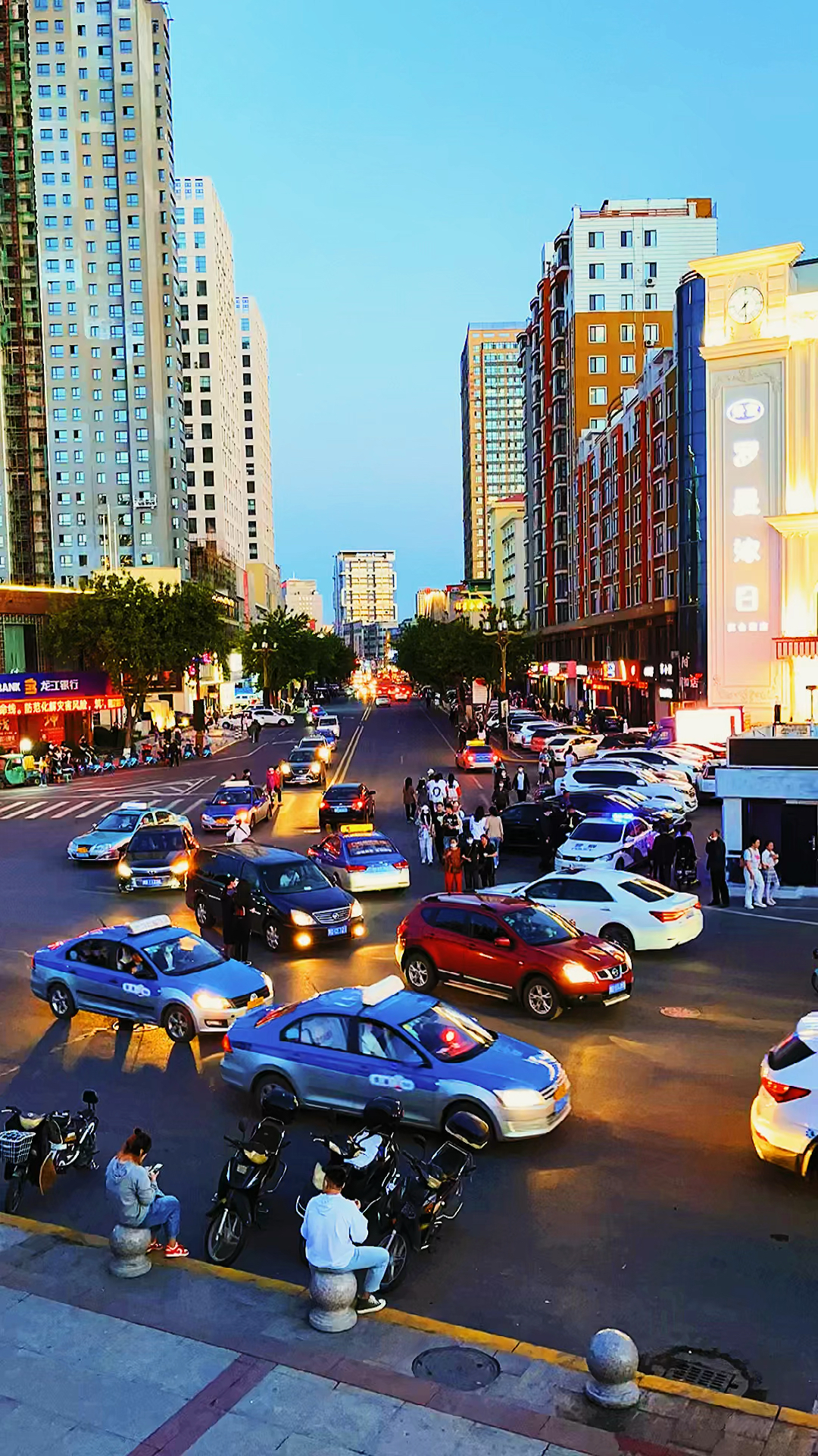 旅游进行时#车来车往的城市记忆