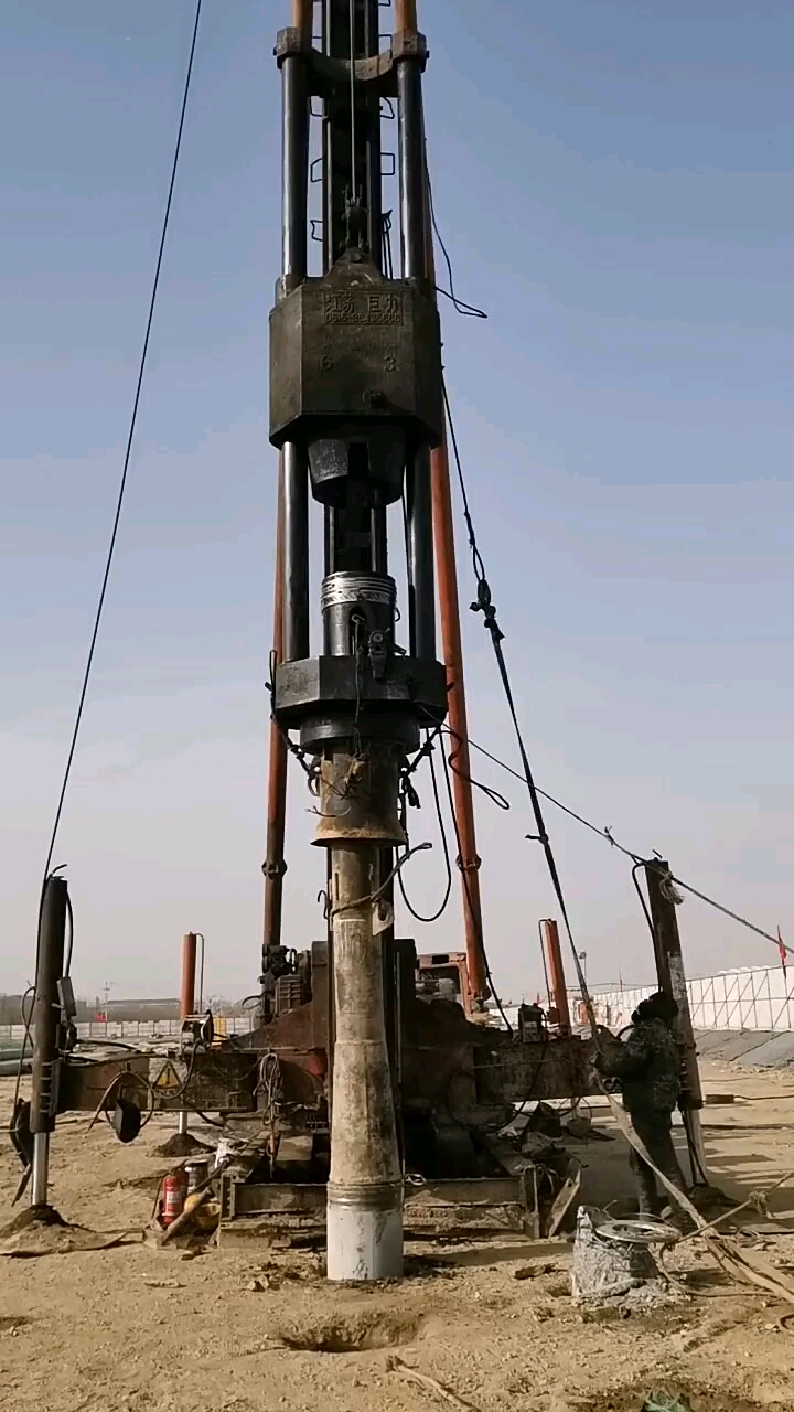 干就得了#6.3柴油导杆锤,400管桩,送桩爆头