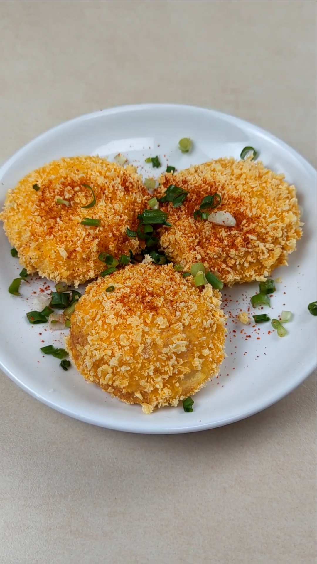 油炸雪糕,把隔壁小孩都馋哭了.你们学会了吗?