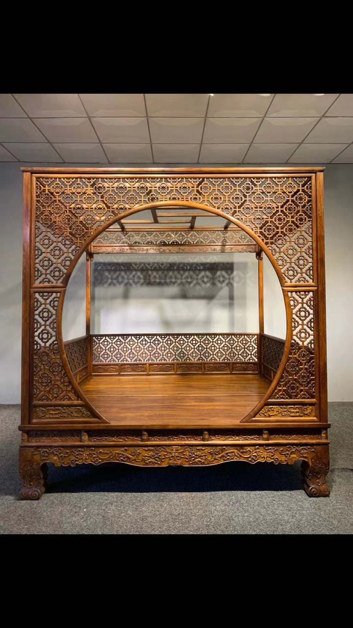 黄花梨#精品黄花梨月洞架子床,活拆活拿,铺面和铺顶也可拆成两部分