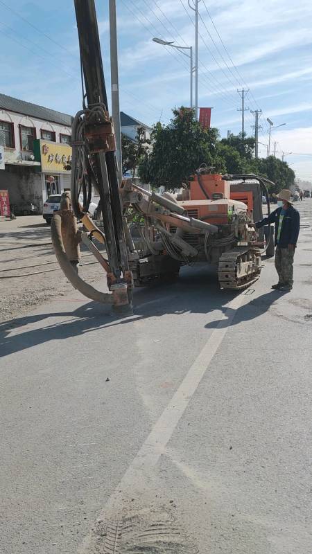 公路加固钻孔注浆施工,压密注浆施工,注浆加固-度小视