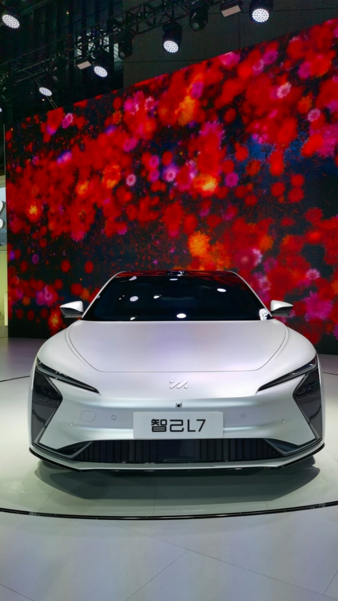 智己汽车#2021上海车展智己汽车全面分享,im智己是由上汽集团,张江