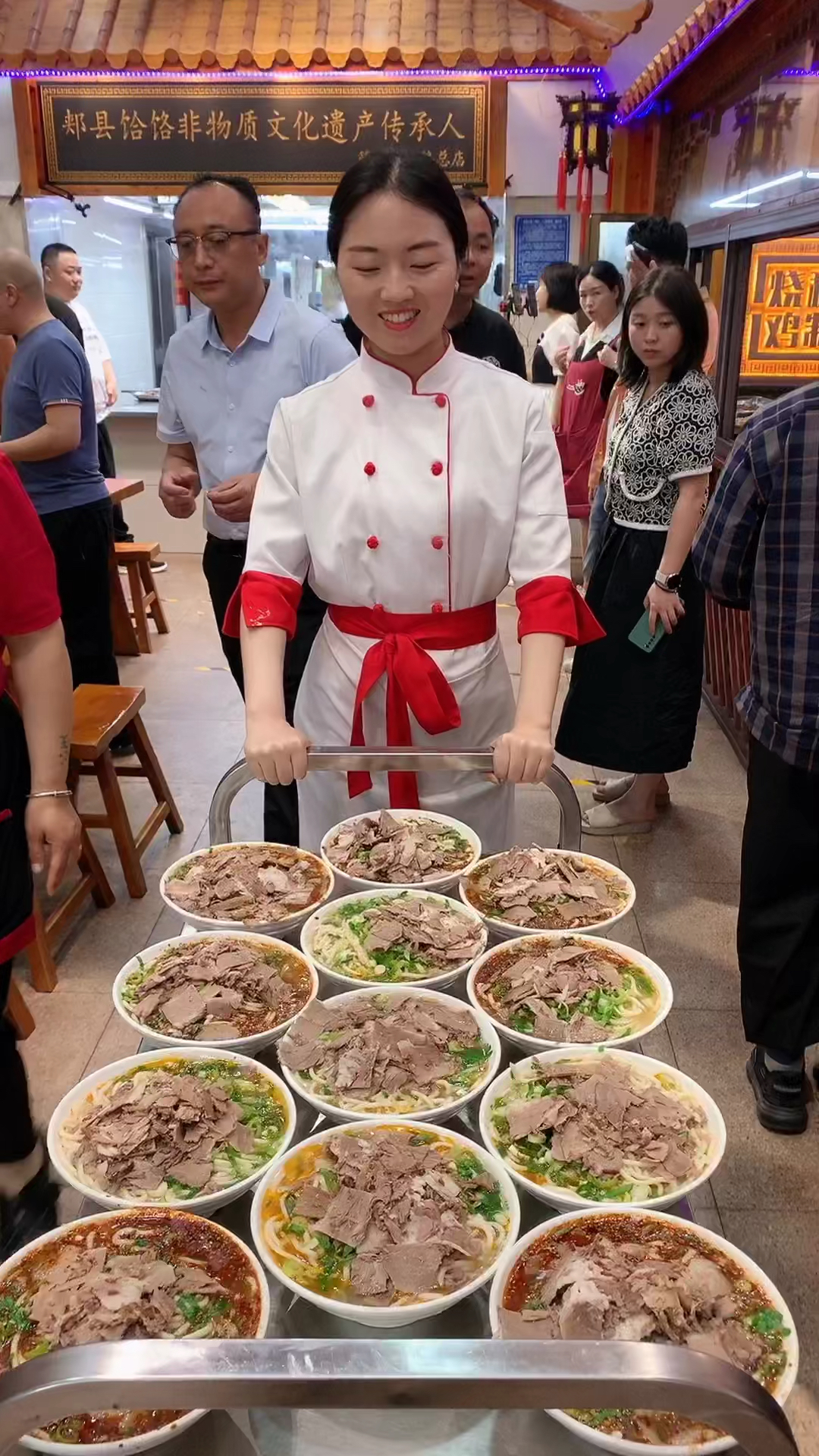 花角750克八角50克小茴香50克香叶25克丁香45克香碗50克