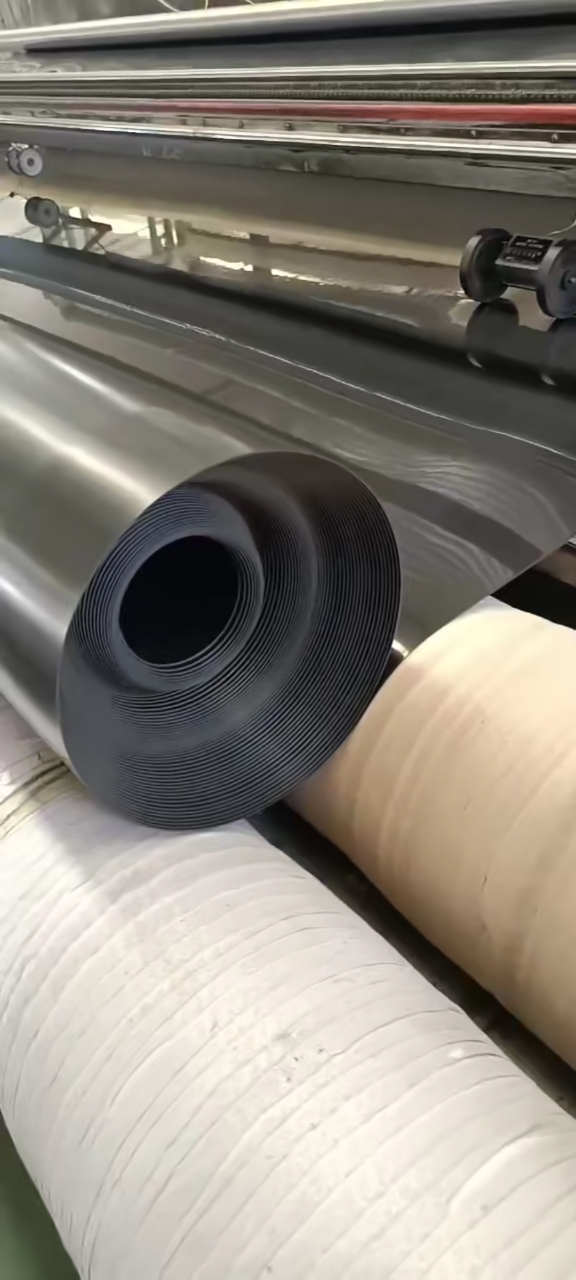 防水#4米宽1.5mm厚高密度聚乙烯土工膜