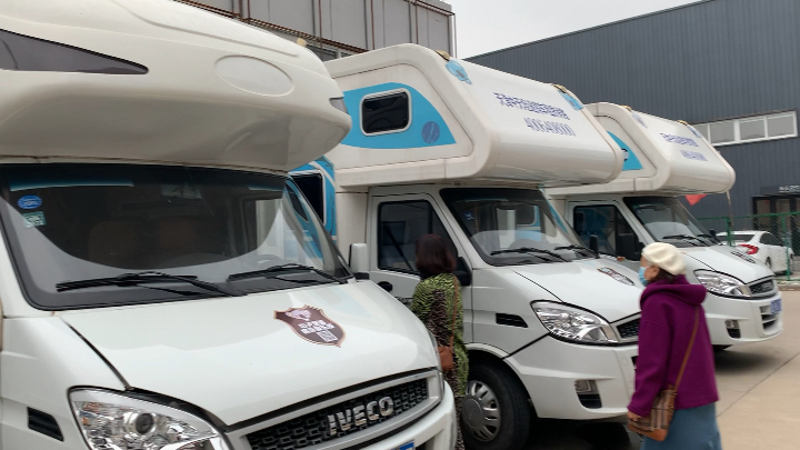 租房车廉价全新出游