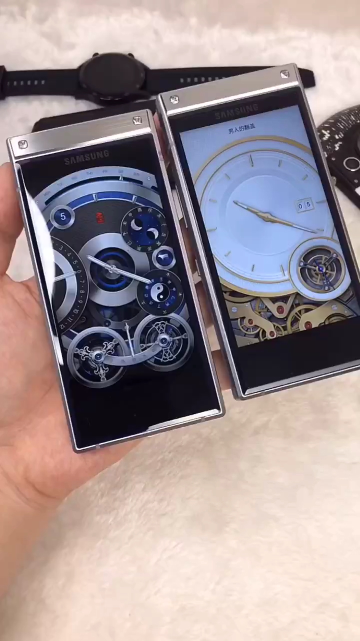 男人典范,三星w2019全网通顶配加强版