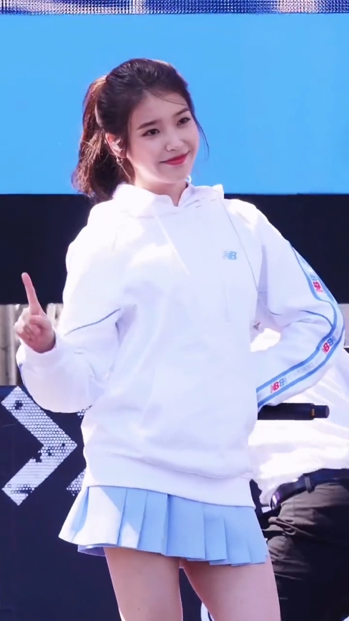 iu李知恩全能艺人#高马尾也太可爱了吧