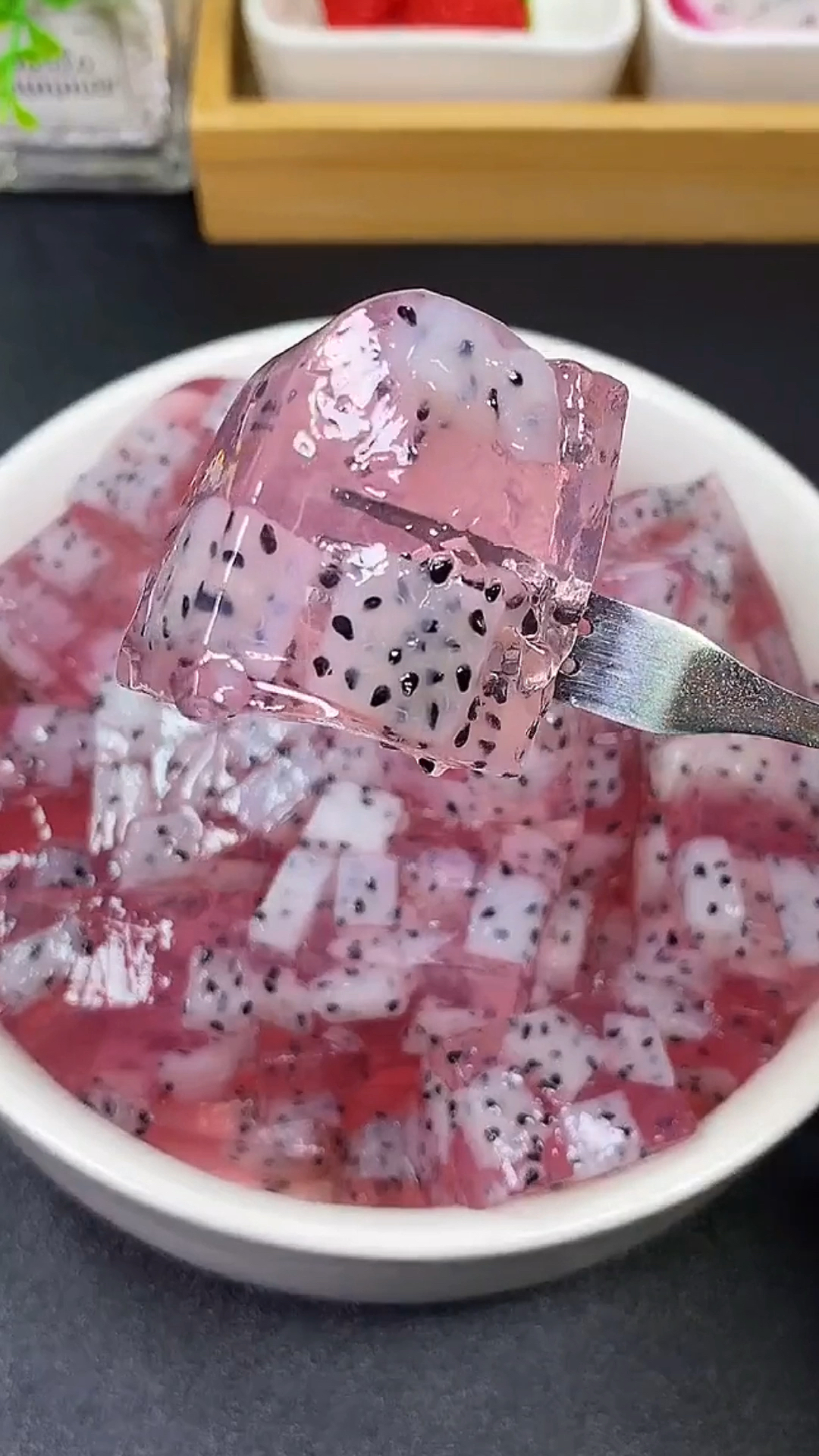 自制美食#火龙果果冻