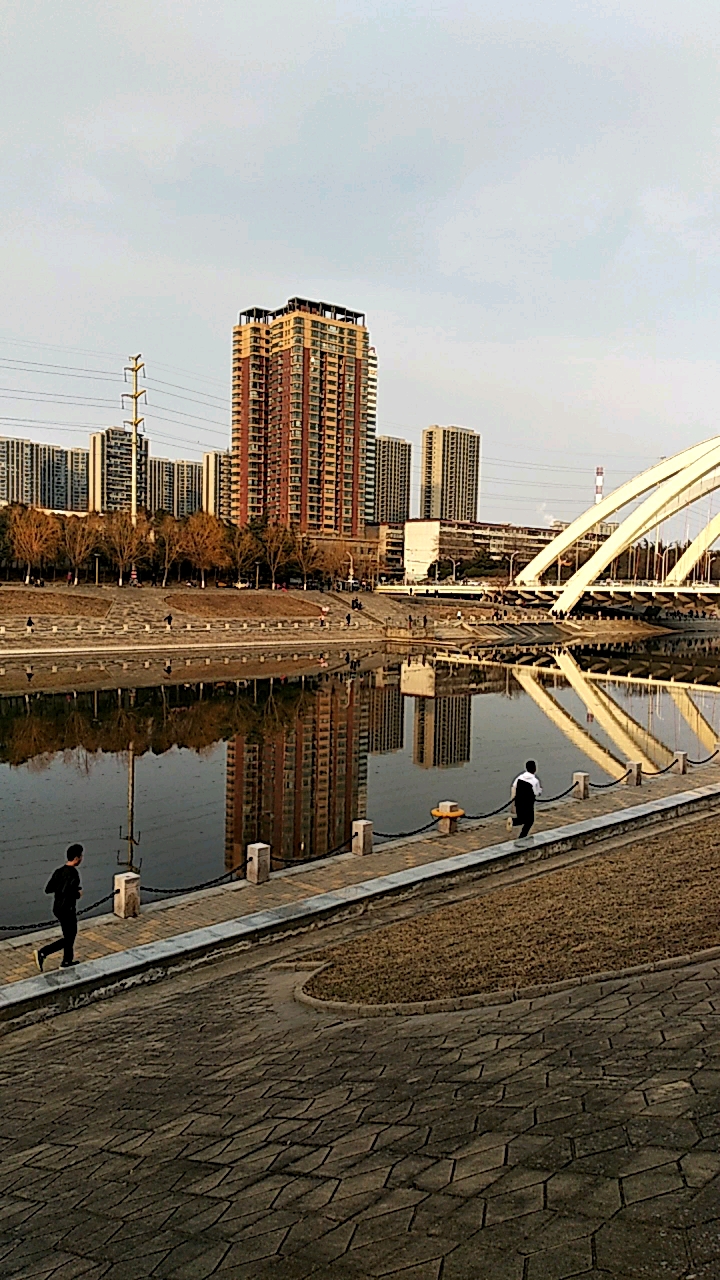 平顶山印象#平顶山诚朴路湛河桥