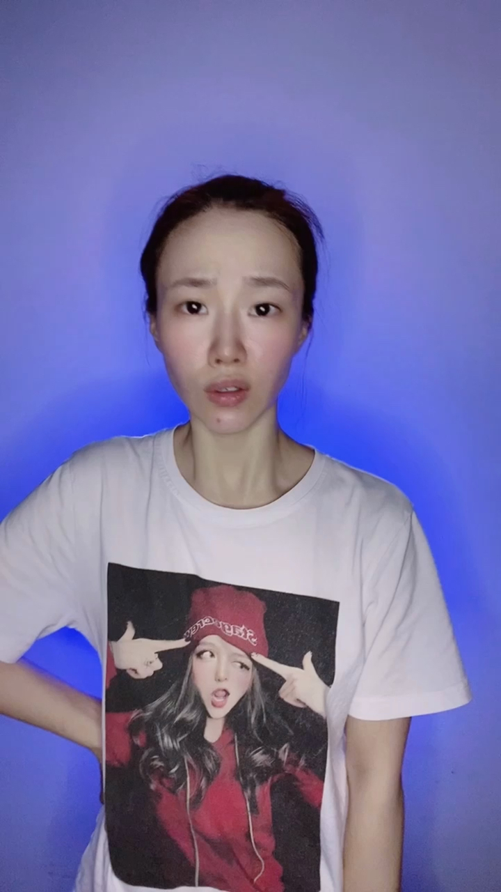 画中人仿妆小怪兽们会打麻将吗来来来三缺一