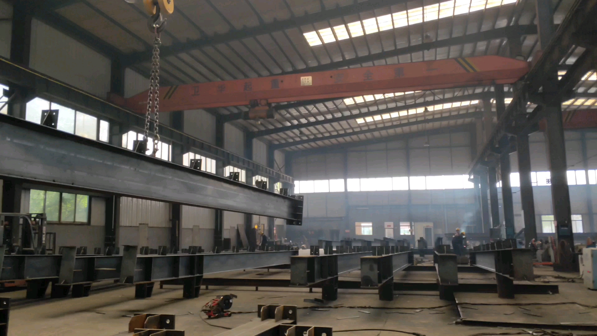 山西钢结构厂家,生产车间忙碌的一天