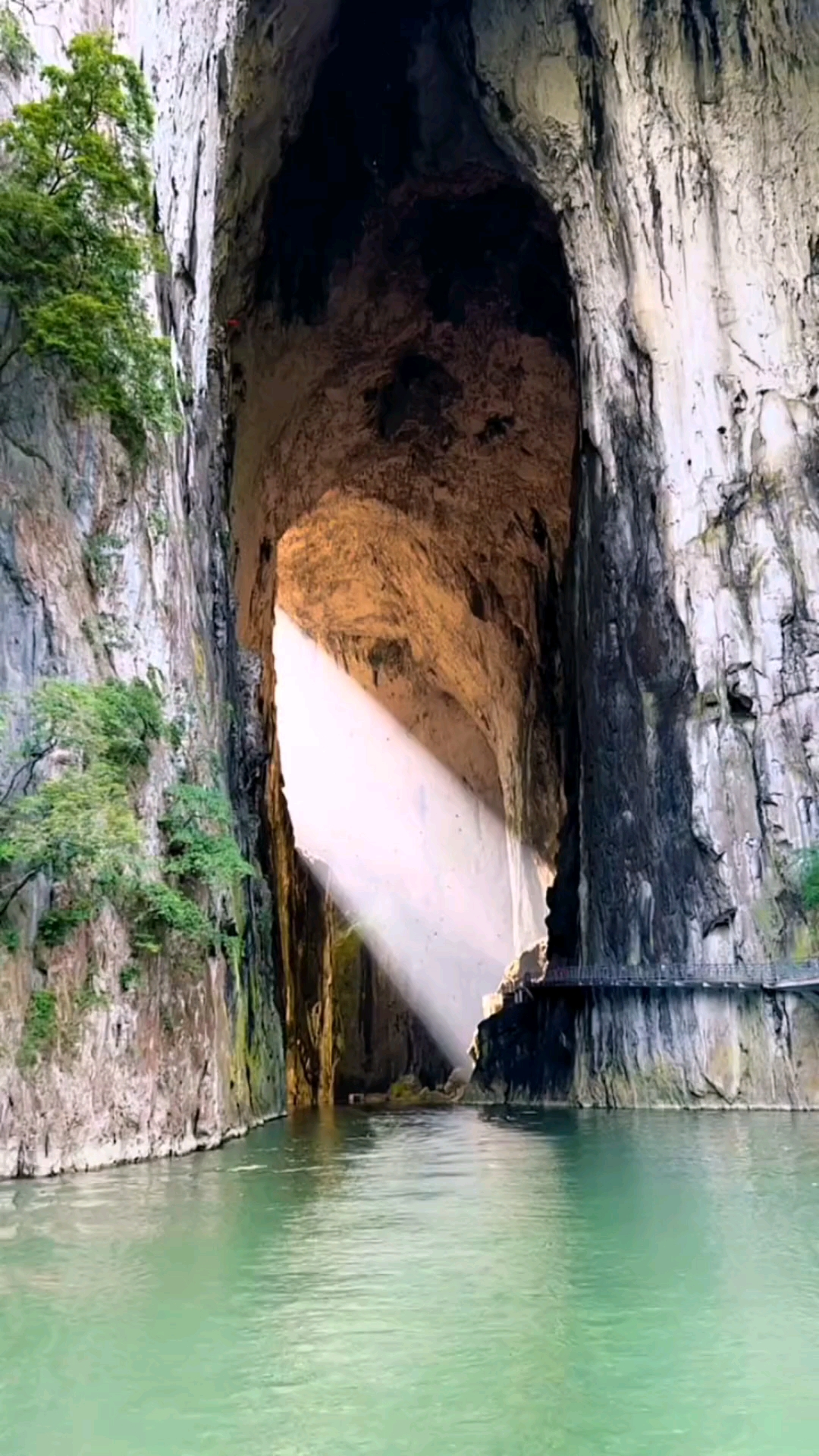 安顺:紫云县格凸河风景区