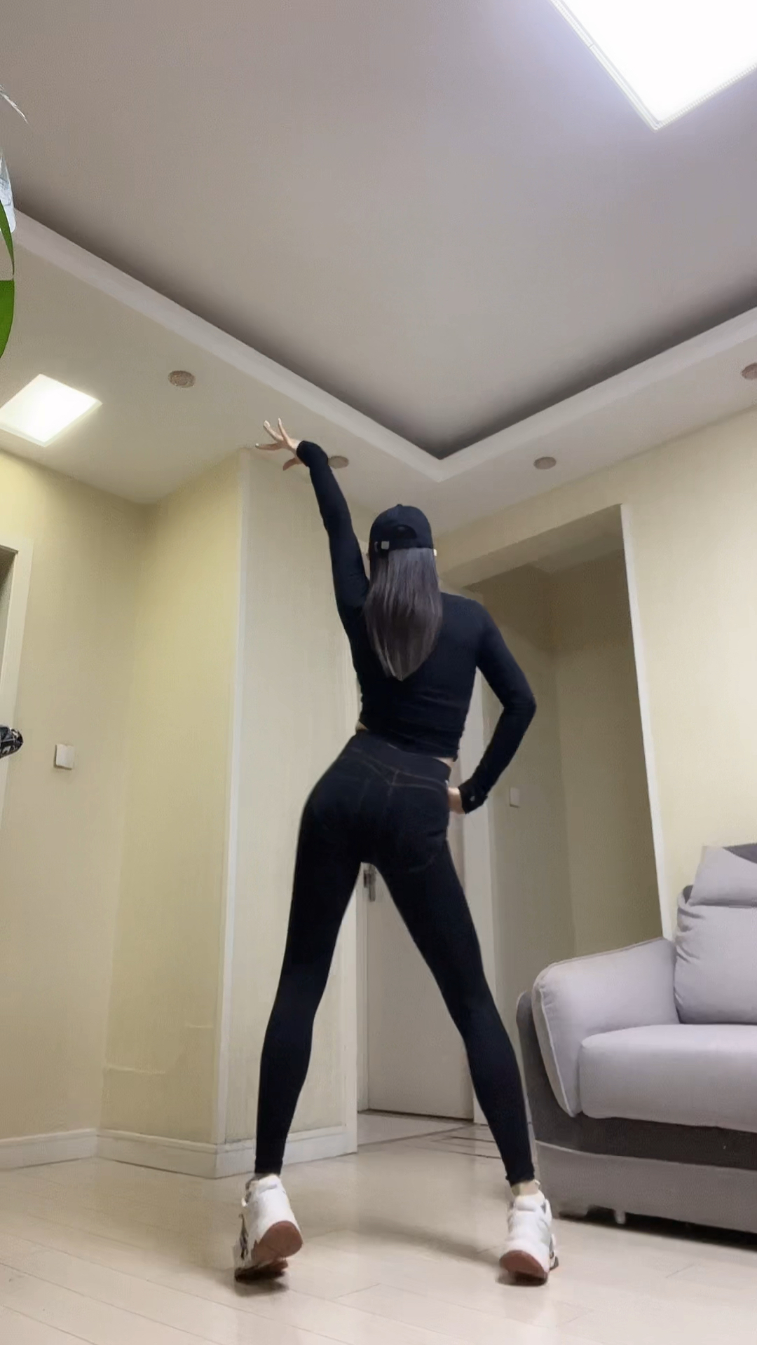 我跳舞时最快乐#害羞摆胯舞一起练习吧