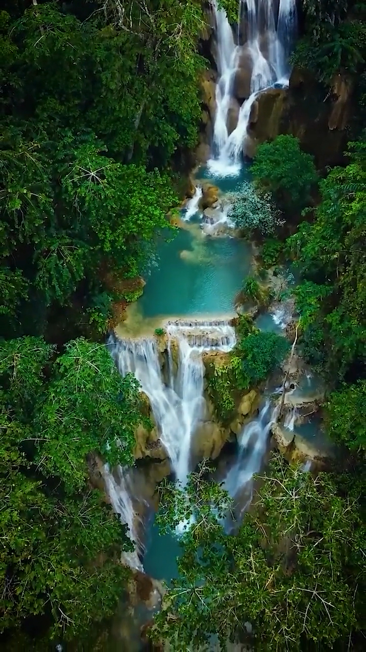 国内的瀑布你认为哪个最壮观?