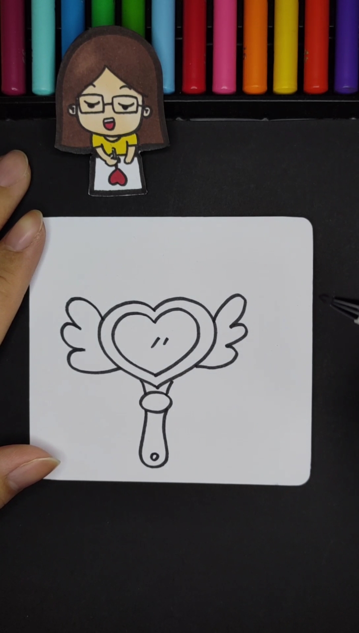简笔画#魔镜魔镜,谁最漂亮?-度小视
