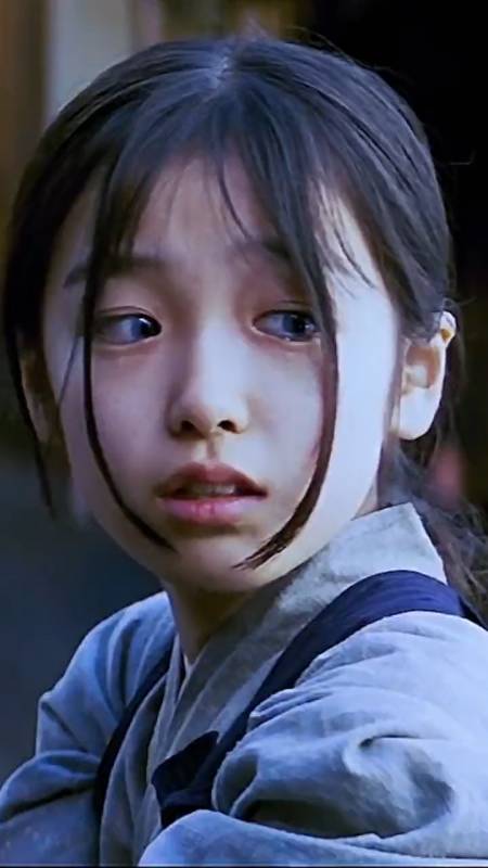 她眼似深海,最后一笑真的很治愈艺伎回忆录#小千代-全民小视频