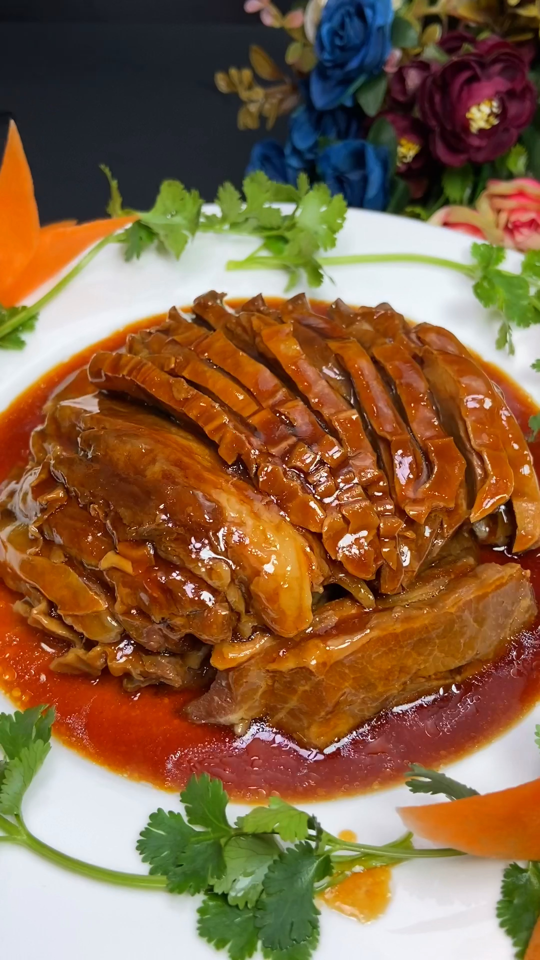 家乡特色美食#红扒牛肉