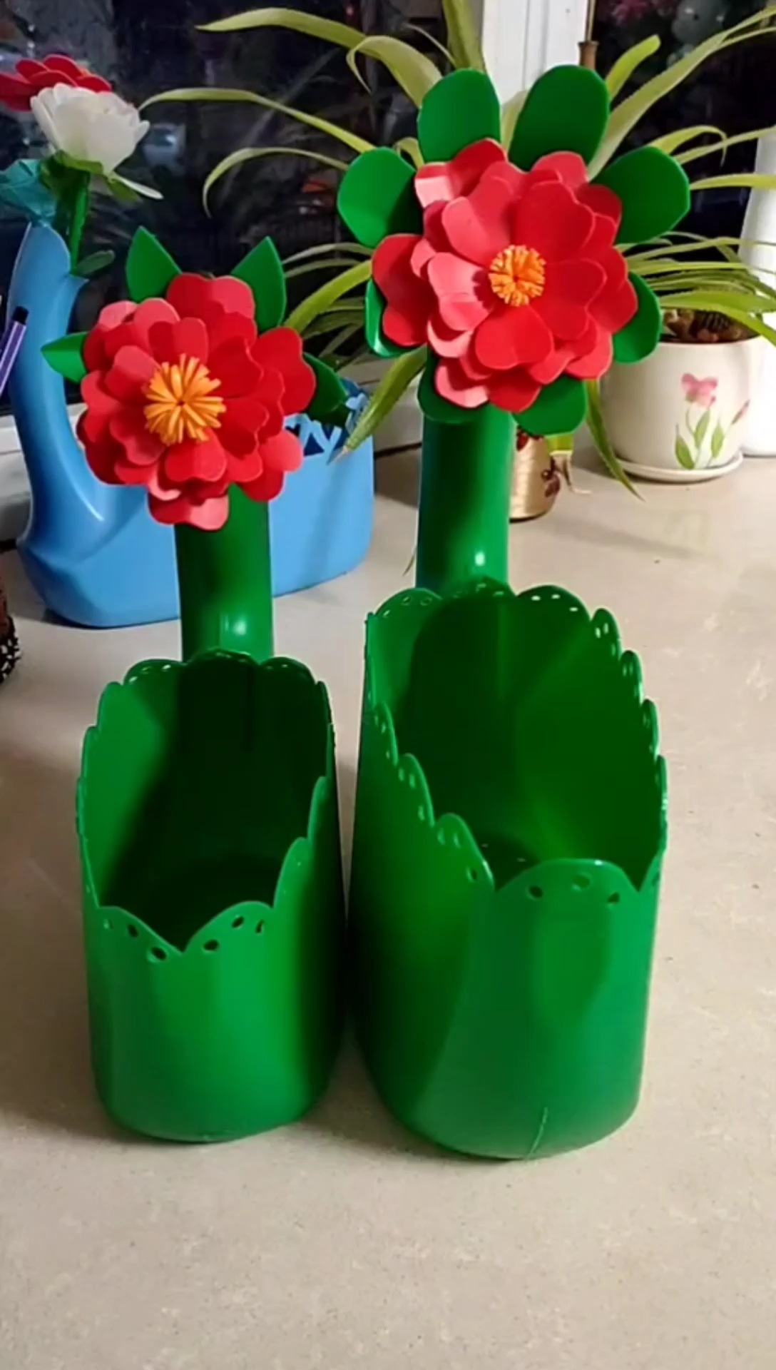 手工花盆#洗衣液瓶做简单实用型花盆,适合初学者制作,点赞收藏吧!