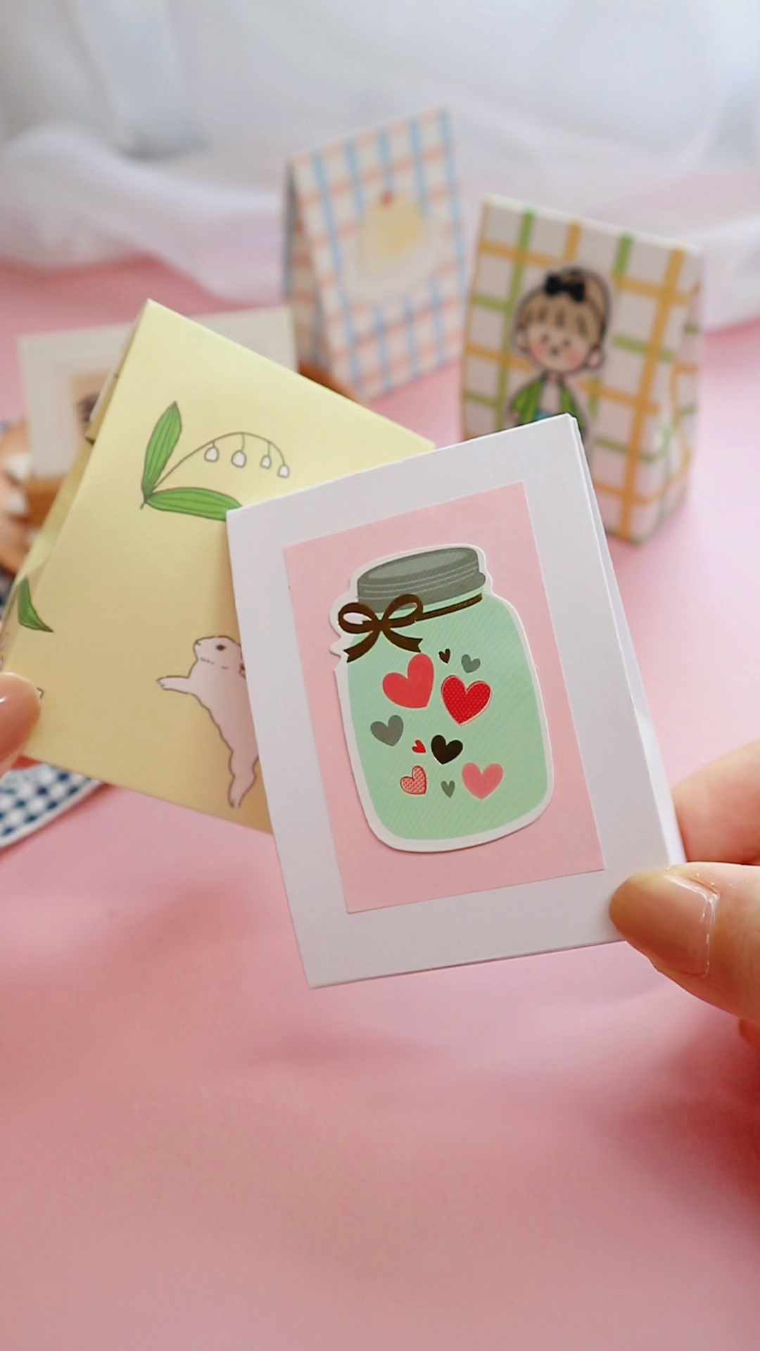 手工制作#想给闺蜜个小惊喜,做了个迷你礼物袋,她会喜欢吗