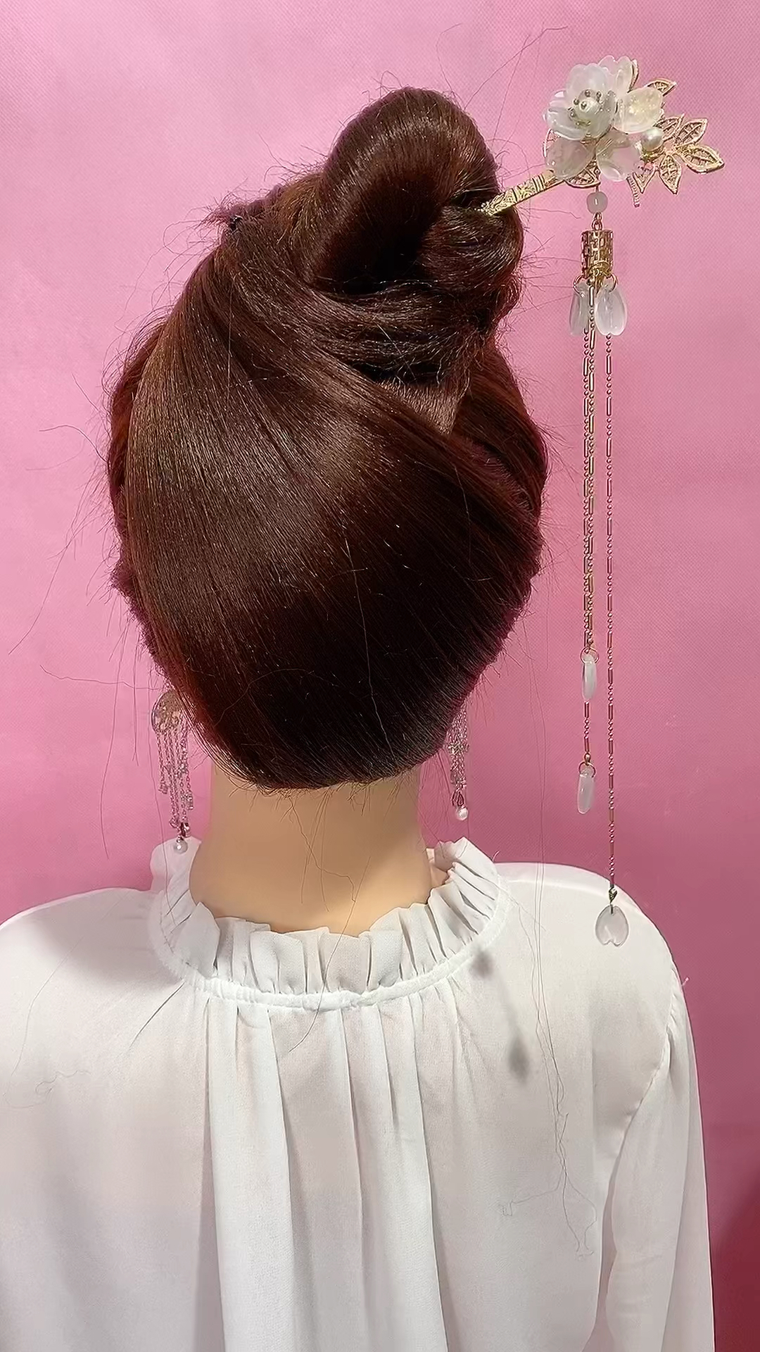 全民最火编发#灵蛇发髻教程