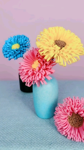 全民手工制作#下雨的珠海,给大家用海绵纸做个太阳花,拨开乌云