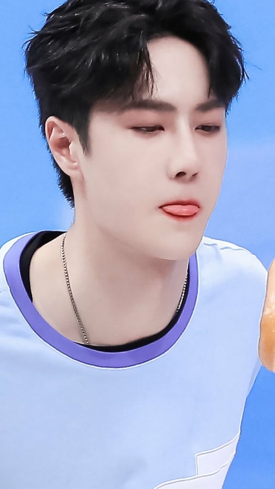 王一博#一只奶萌奶萌的啵啵猪,王一博真的好可爱啊!