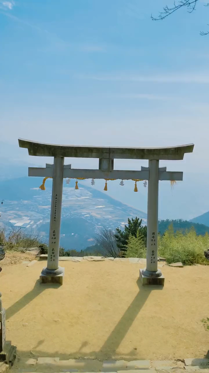 日本天空之城鸟居美景