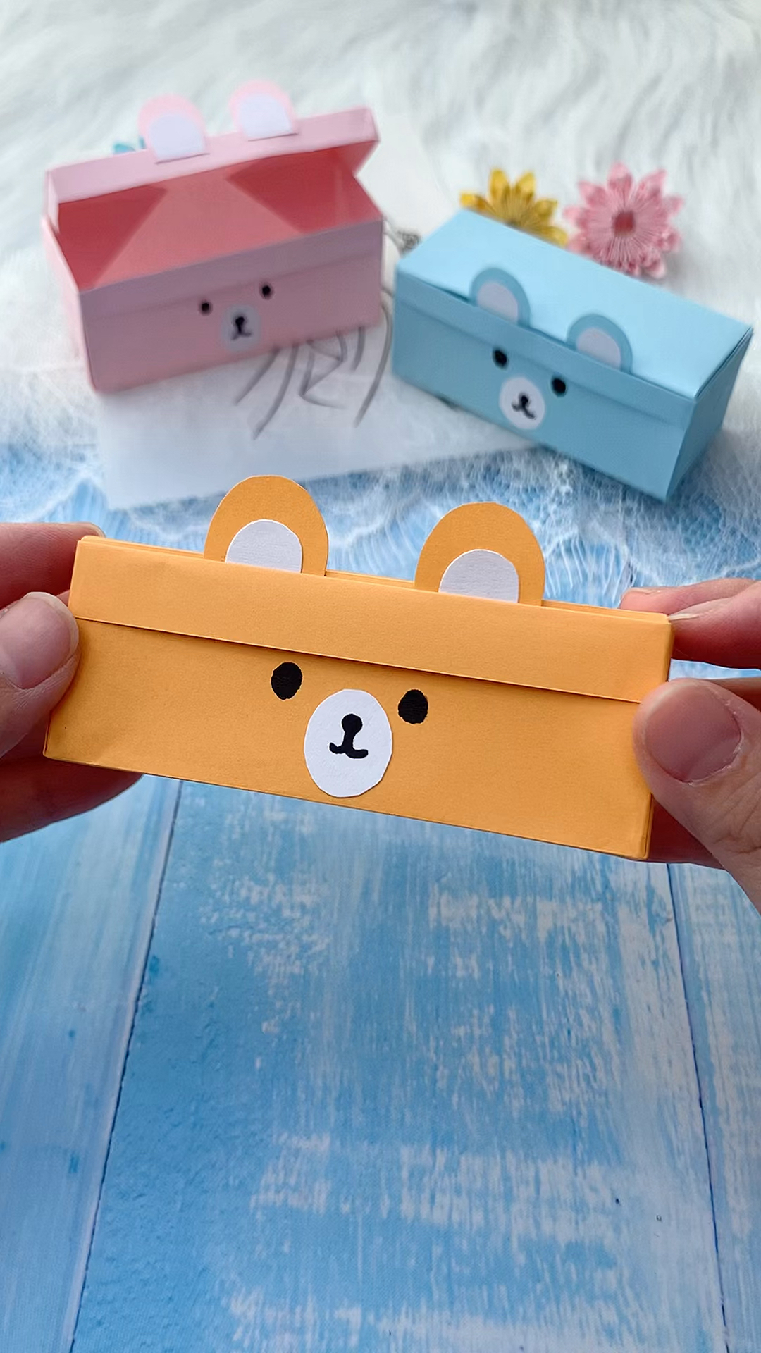 给闺蜜折几个可爱的小熊熊收纳盒这么可可爱爱快给她安排
