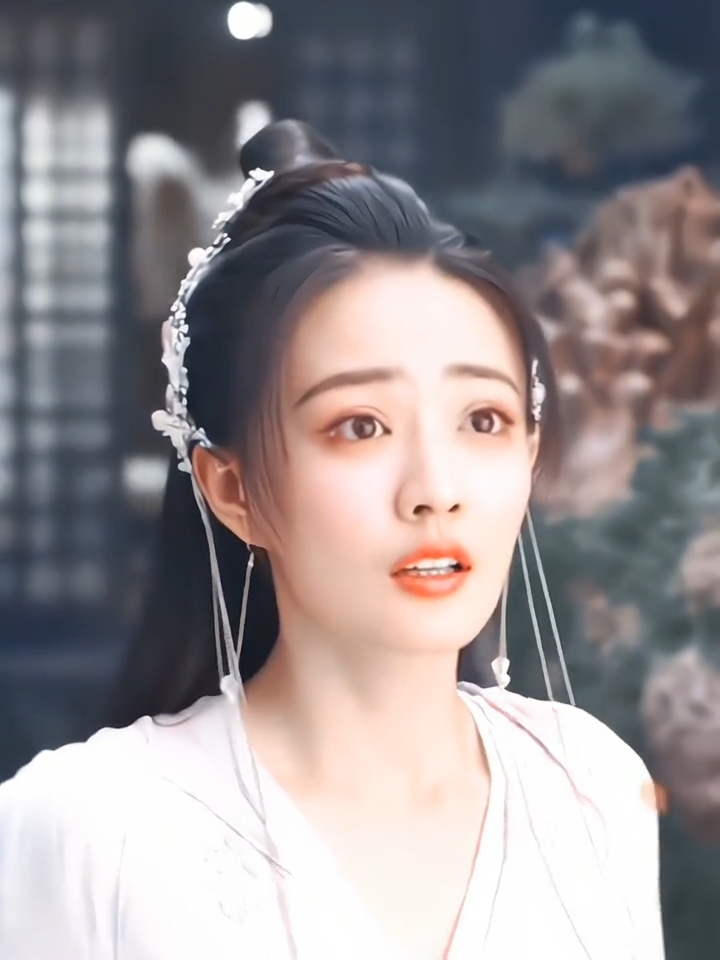 电视剧徐璐的第一部古装仙侠剧听说剧里面所有人都在利用女主史上最惨