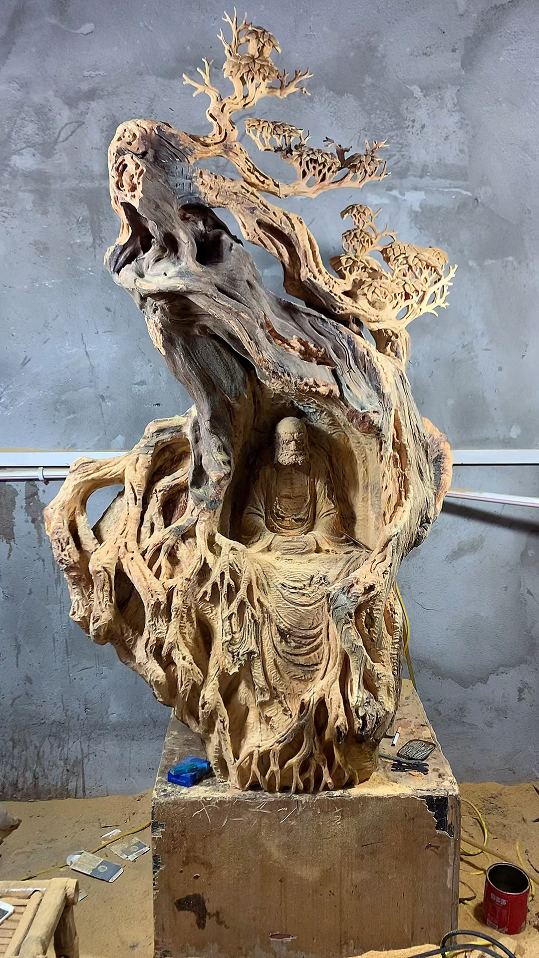 木雕制作过程#木雕达摩祖师悟道根雕工艺品摆件-度小视