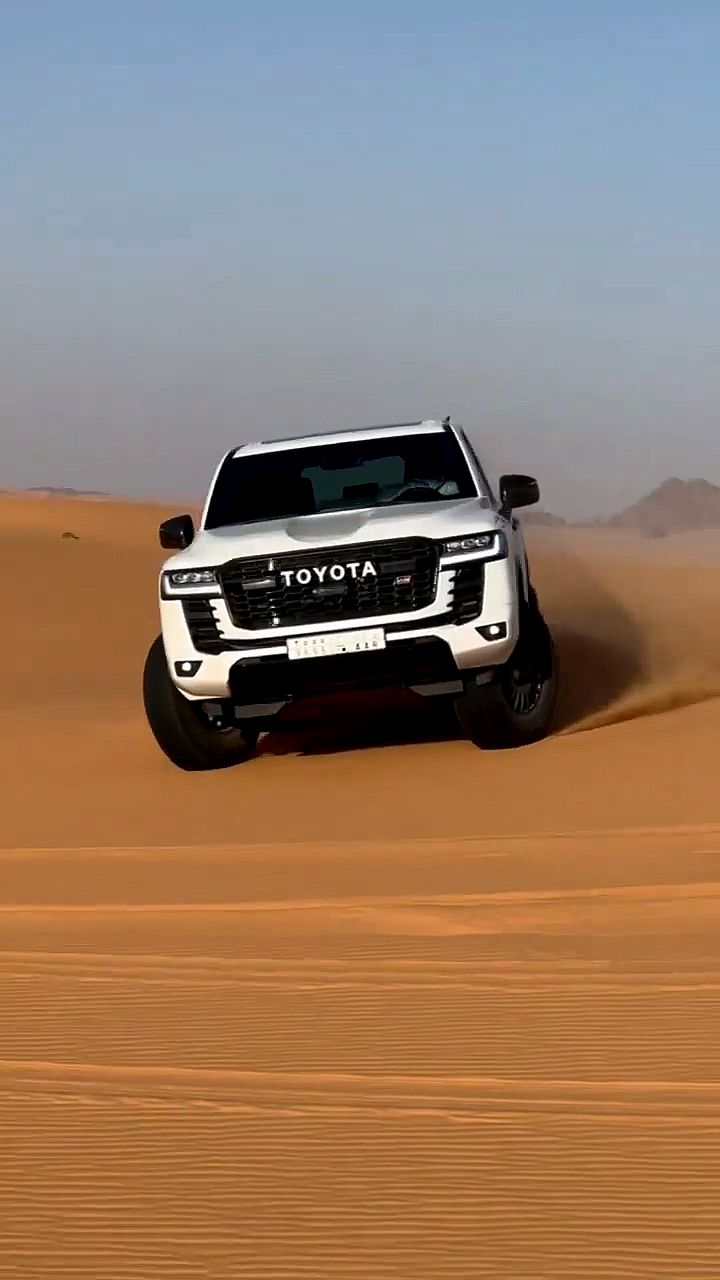 新款兰德酷路泽沙漠试驾,太帅了-度小视