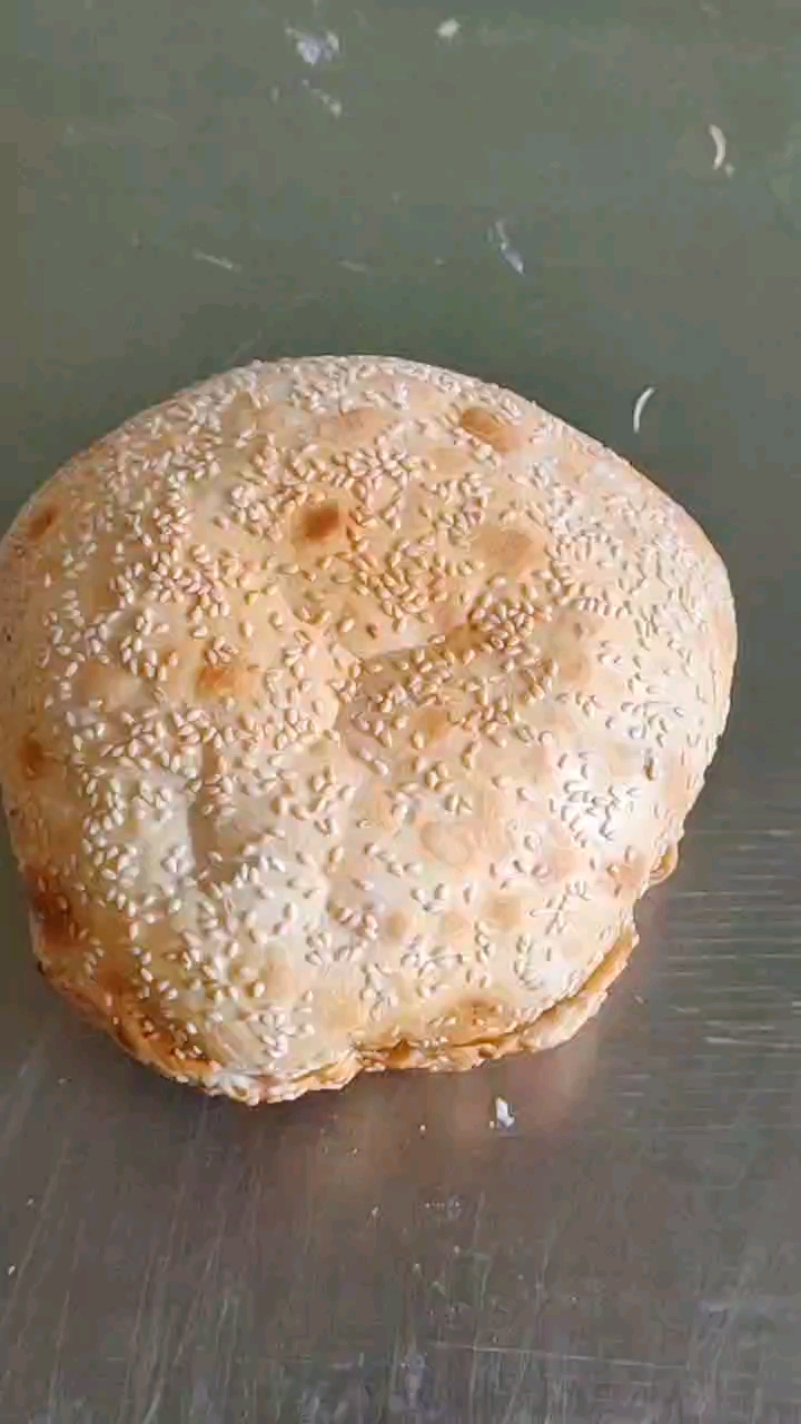 正宗大名府芝麻焦烧饼凉了不硬不筋看效果