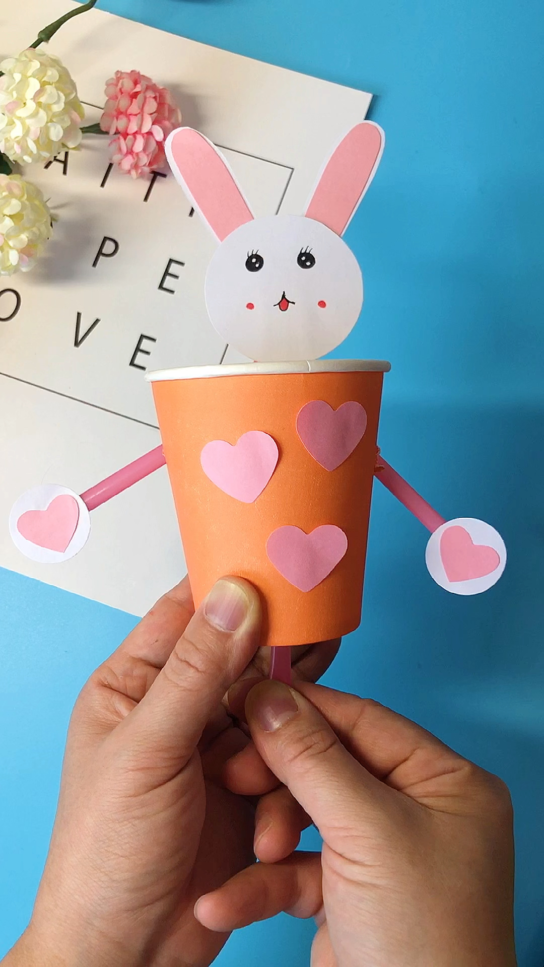 一次性纸杯做兔子方法图片