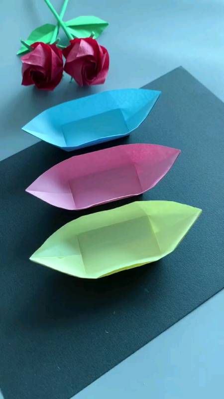 看到一款超简单的折纸小船,分享给你,真的好简单