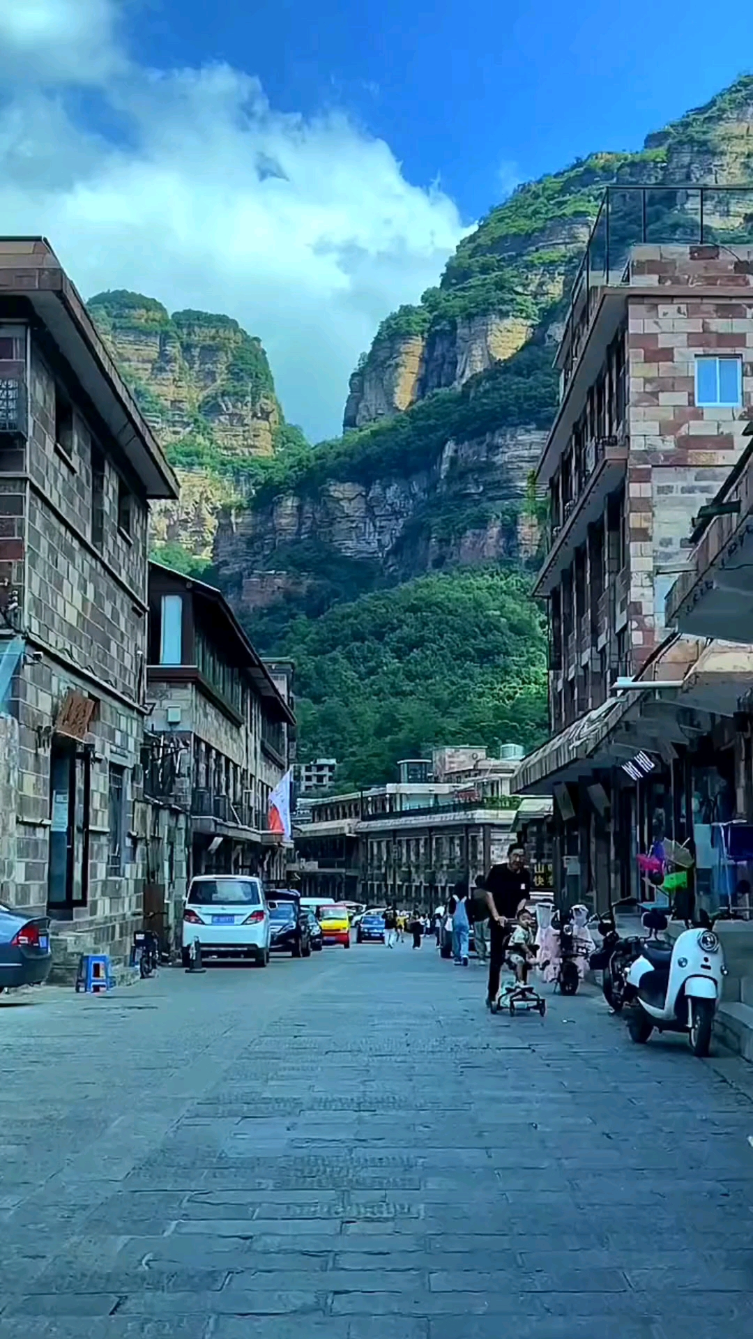 林州石板岩小镇犹如世外桃源美景如画