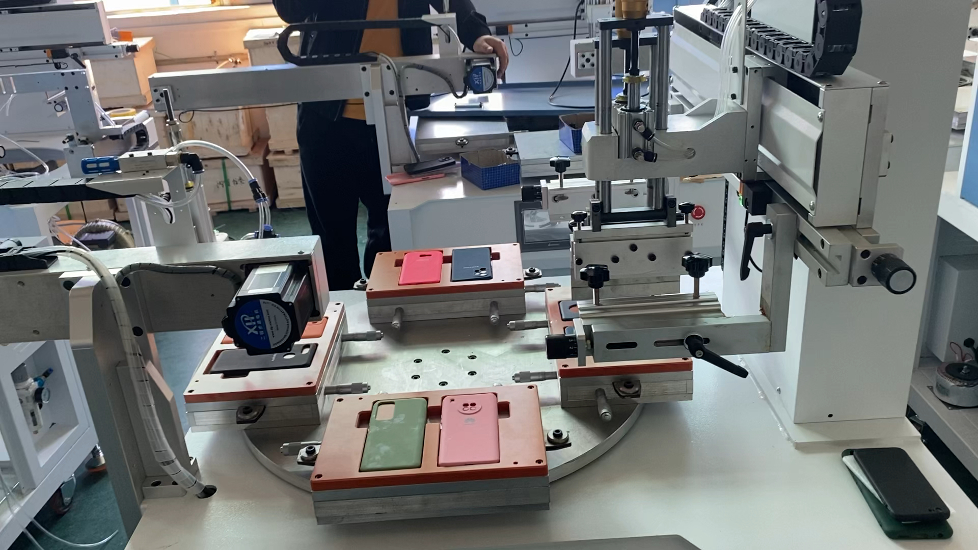 合肥市全自动丝印机厂圆面滚印机曲面丝网印刷机-度小视