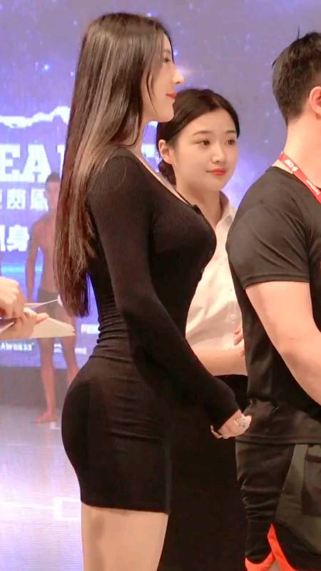 秋季美少女#健身教练刘太阳女神身材真棒,全网最美身材.-全民小视频