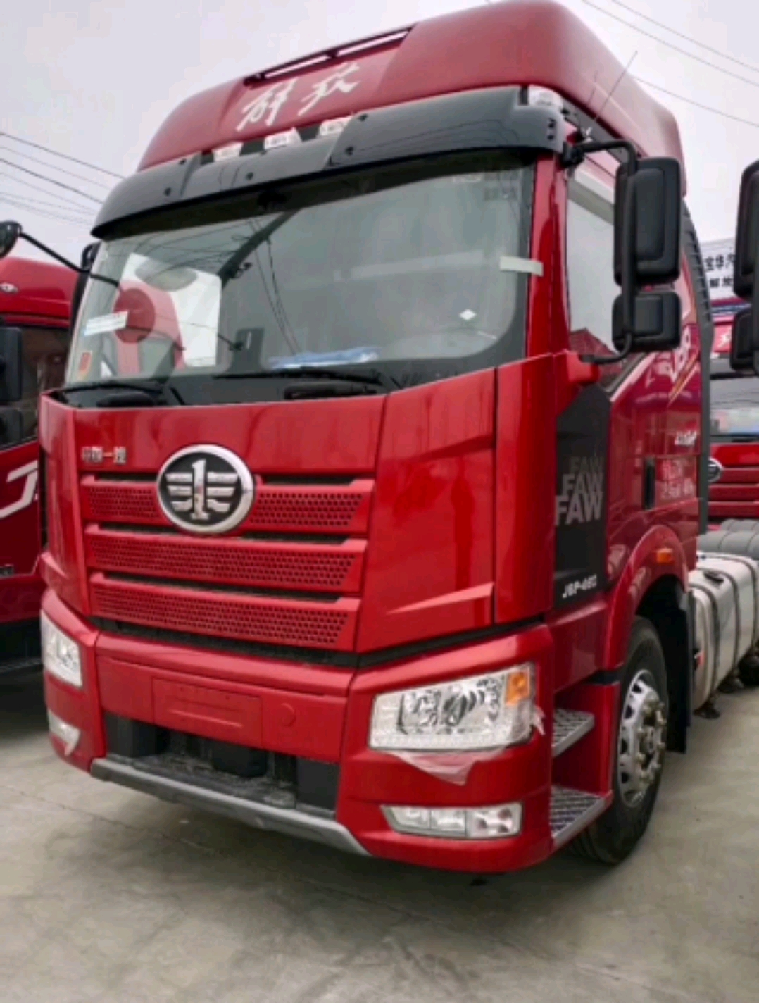 21款460马力解放j6p质惠版2.0 ,康迈前轮免维护,油箱防盗,360影像