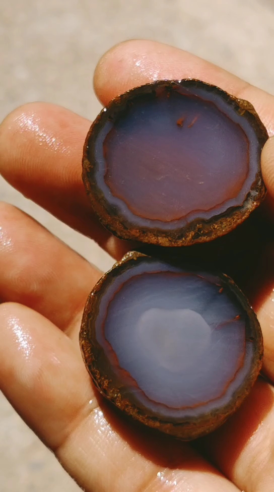 天然战国红玛瑙紫罗兰实心实意原石-度小视