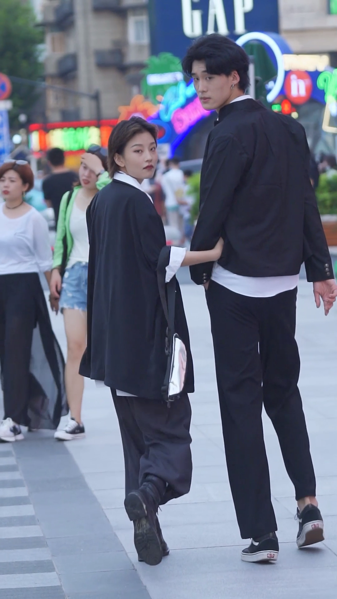 身高差20厘米kiss是什么体验?