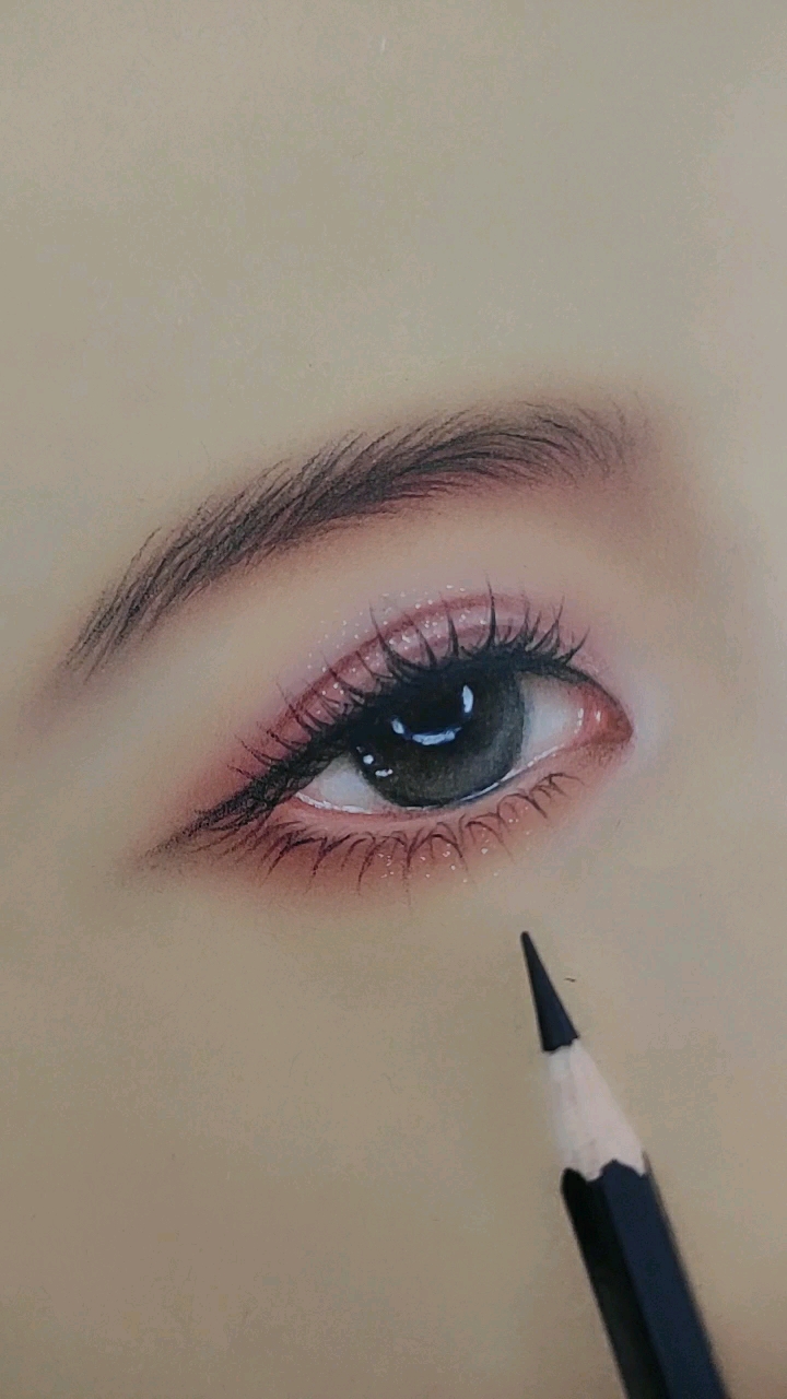 手绘教你画简单的写实眼睛