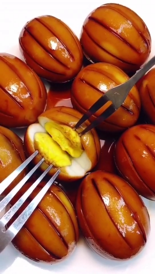 美食看中国#鸡蛋这样做全家人抢着吃